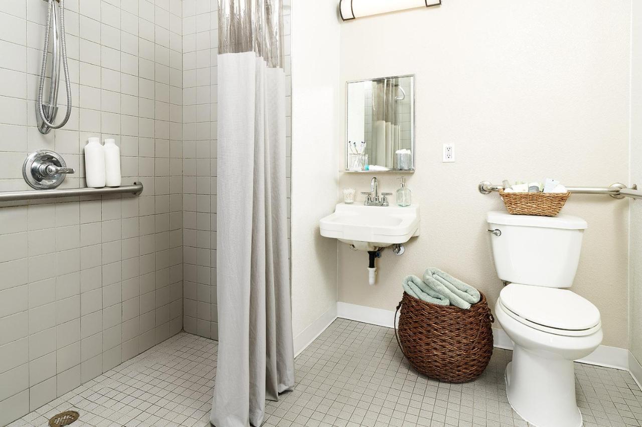 Intown Extended Va - Greenbrier Road Hotel 2*